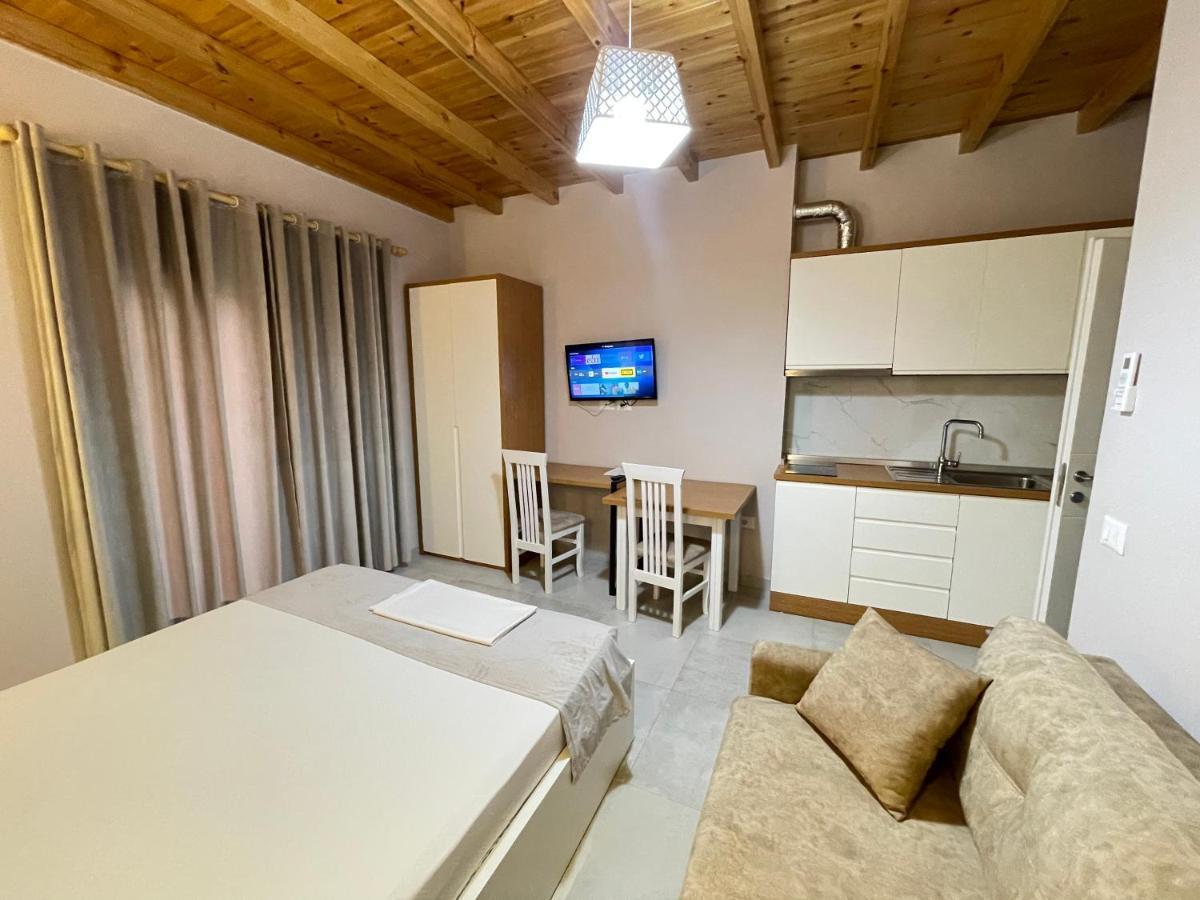 Maison Apartments Vlore Luaran gambar