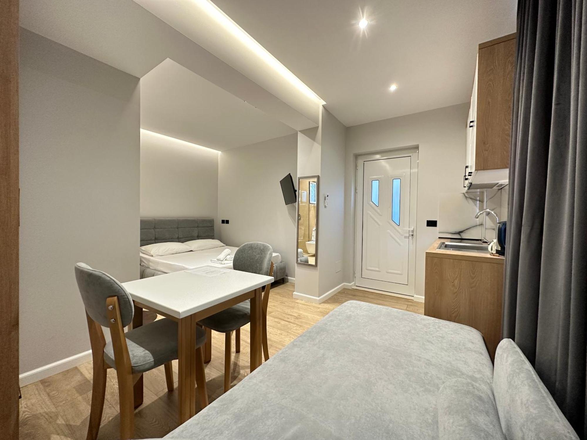 Maison Apartments Vlore Luaran gambar