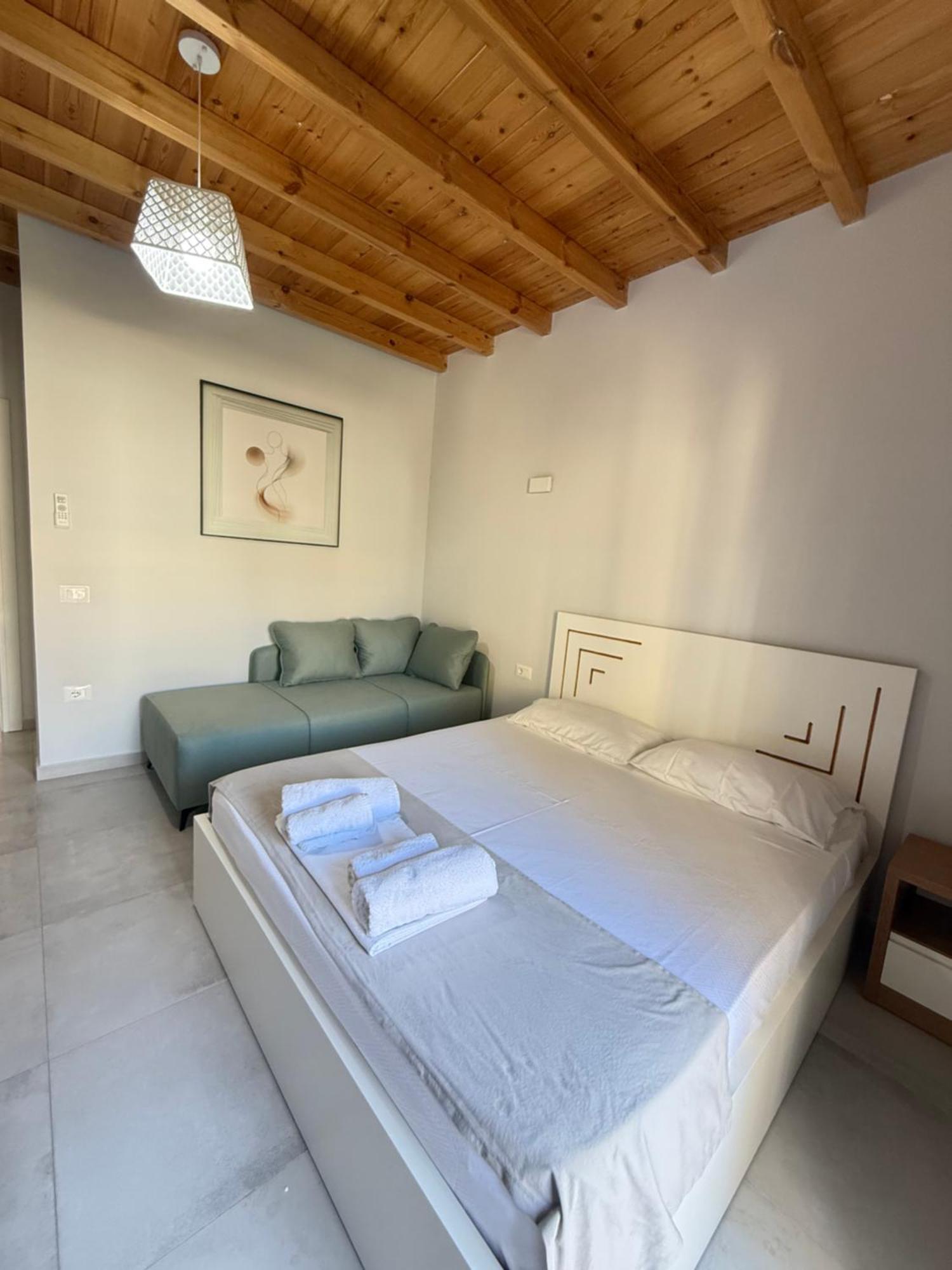 Maison Apartments Vlore Luaran gambar