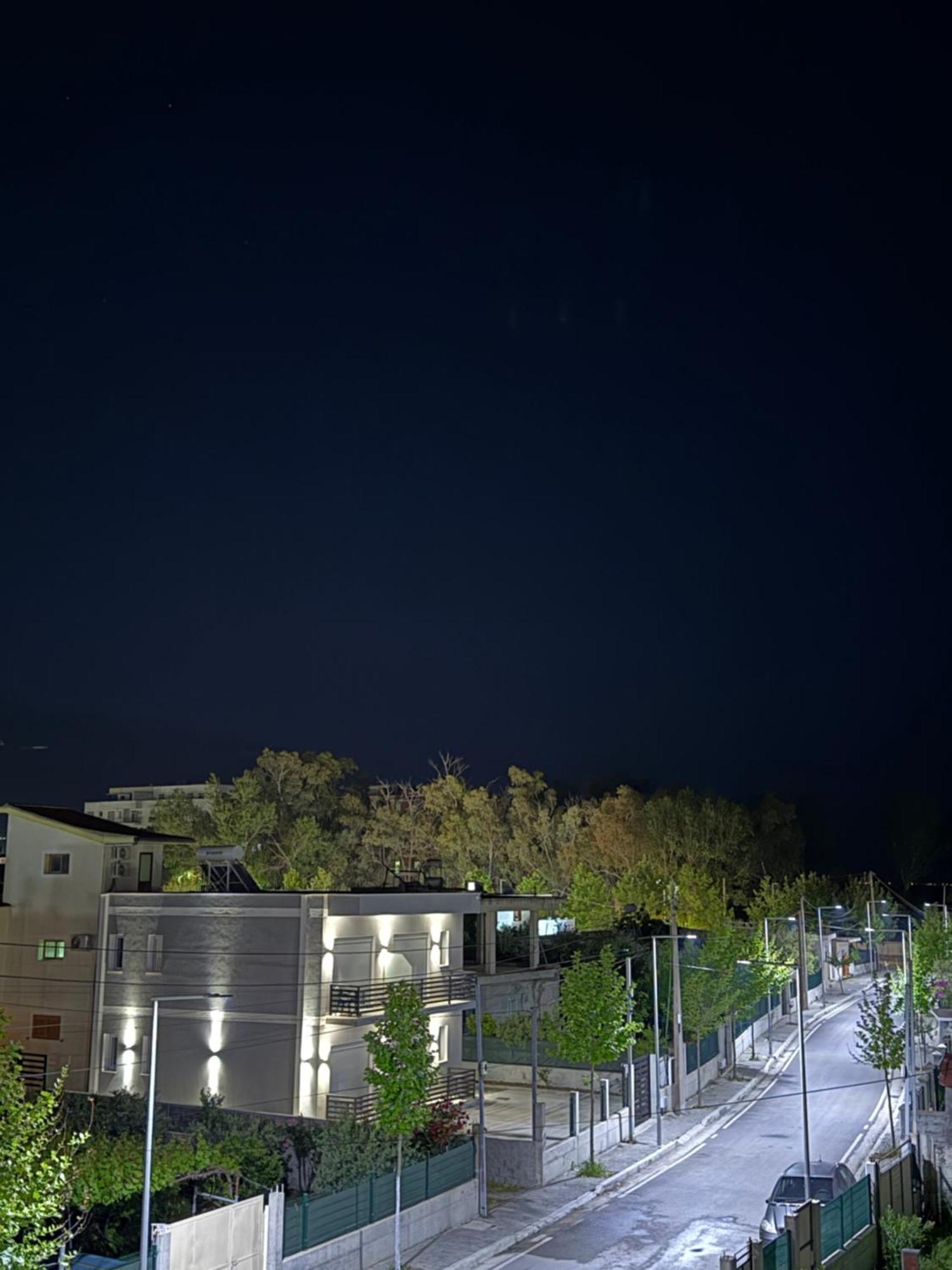 Maison Apartments Vlore Luaran gambar