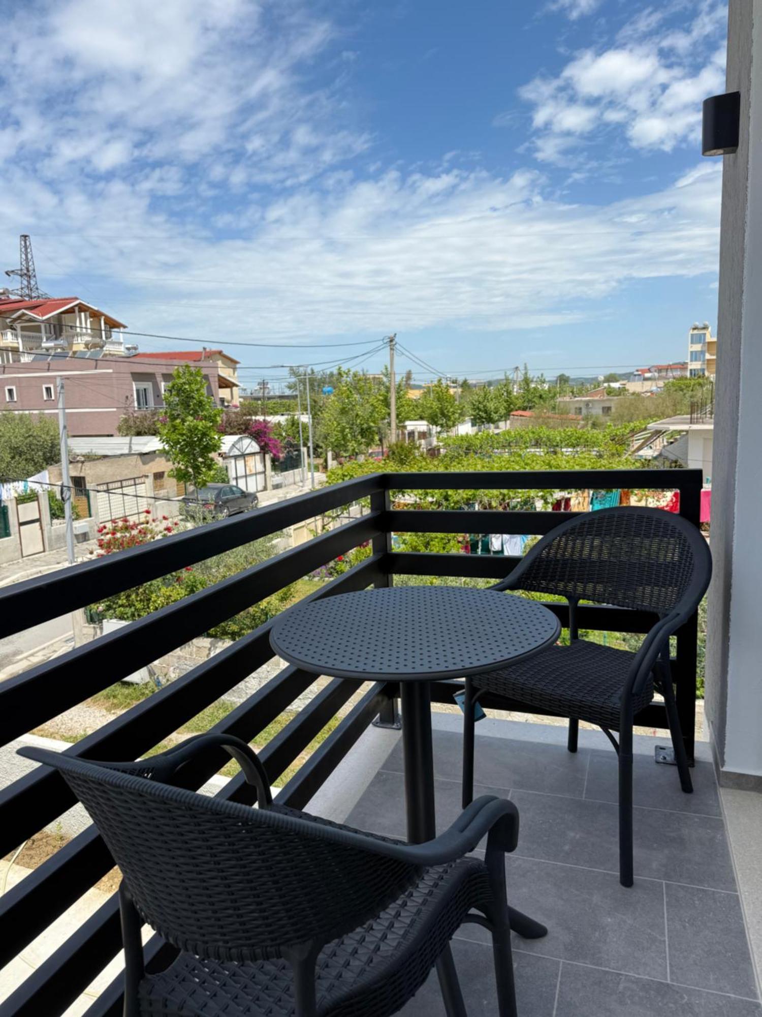Maison Apartments Vlore Luaran gambar