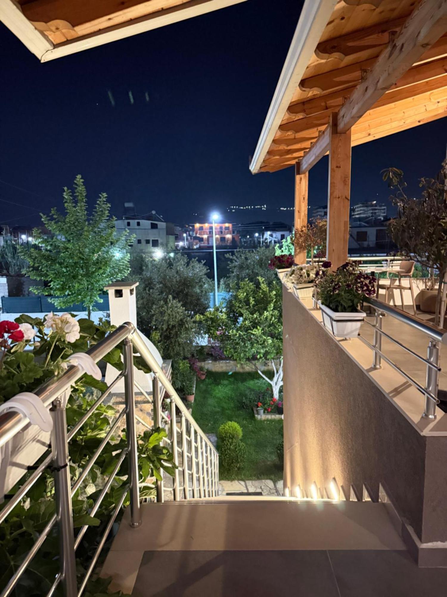 Maison Apartments Vlore Luaran gambar