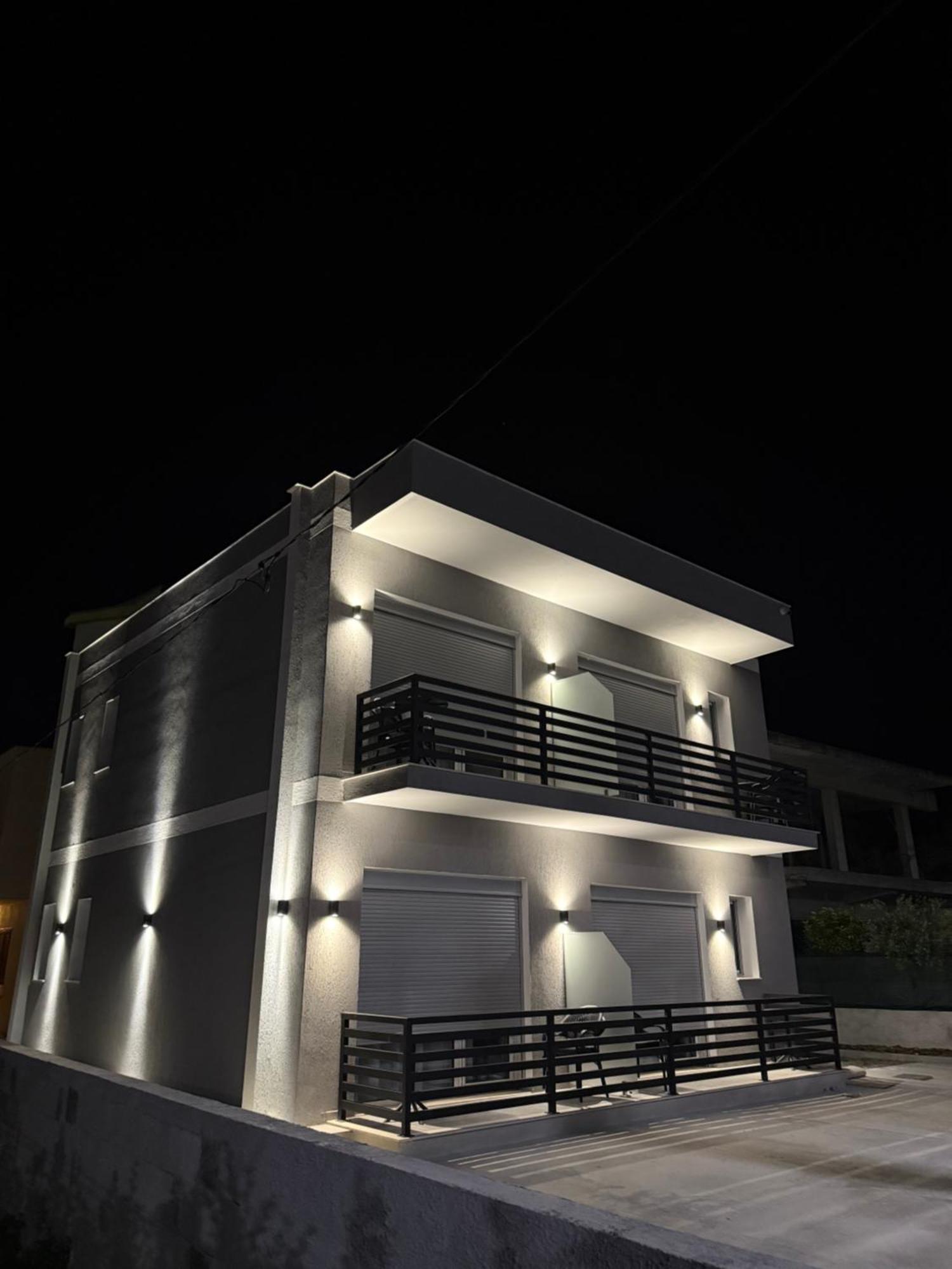 Maison Apartments Vlore Luaran gambar