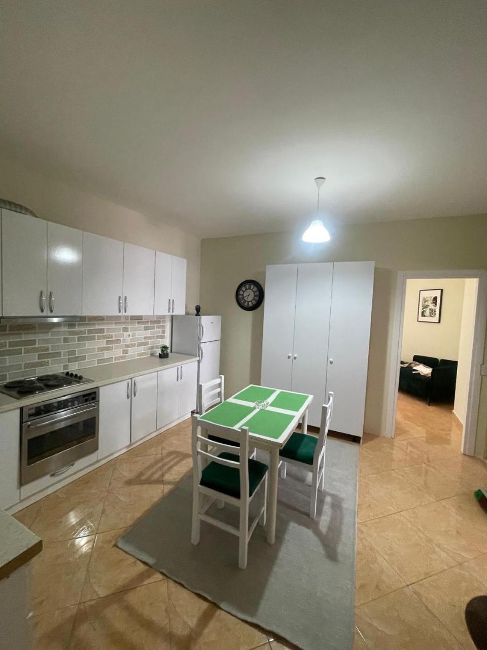 Maison Apartments Vlore Bilik gambar