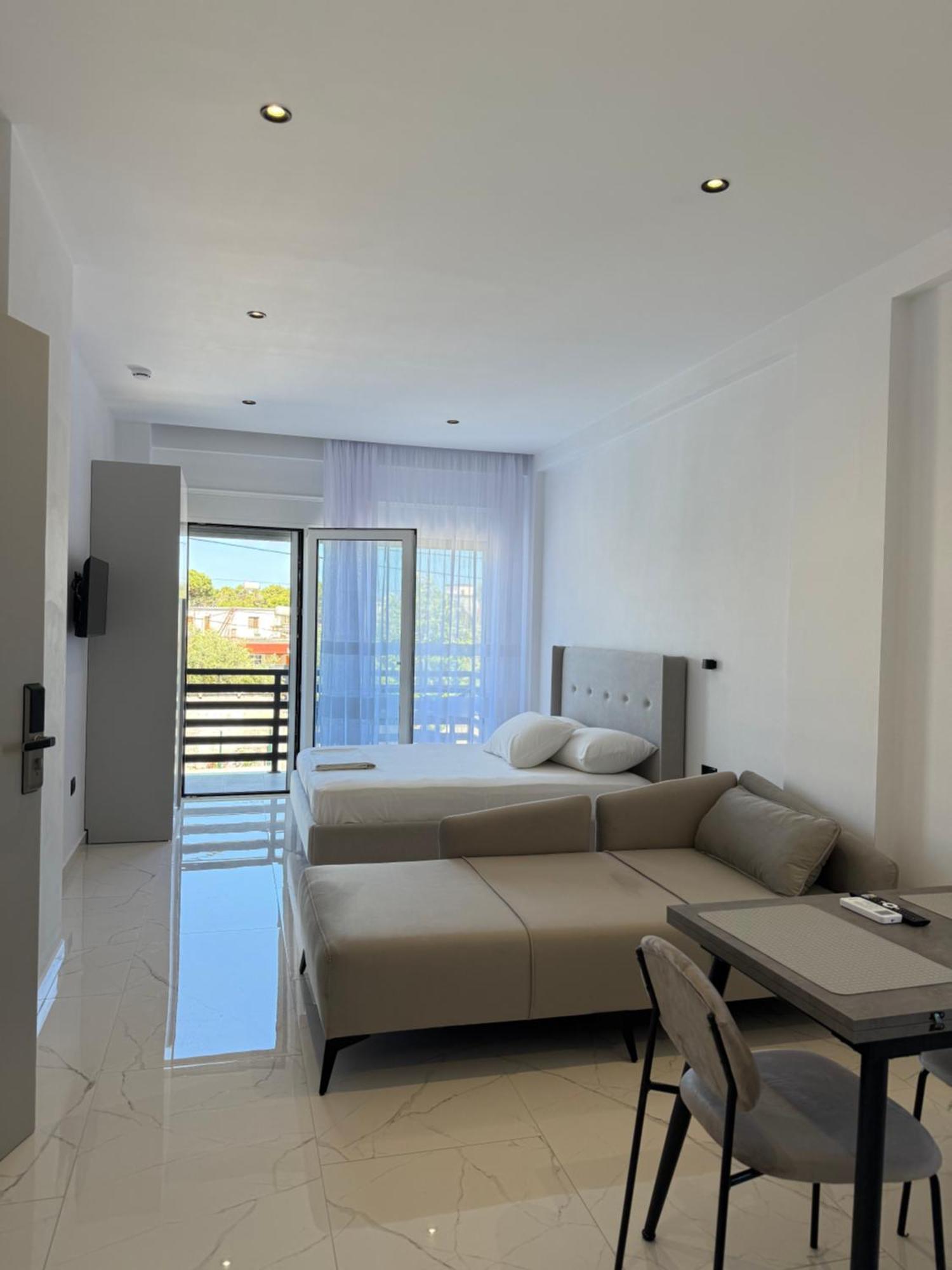 Maison Apartments Vlore Luaran gambar