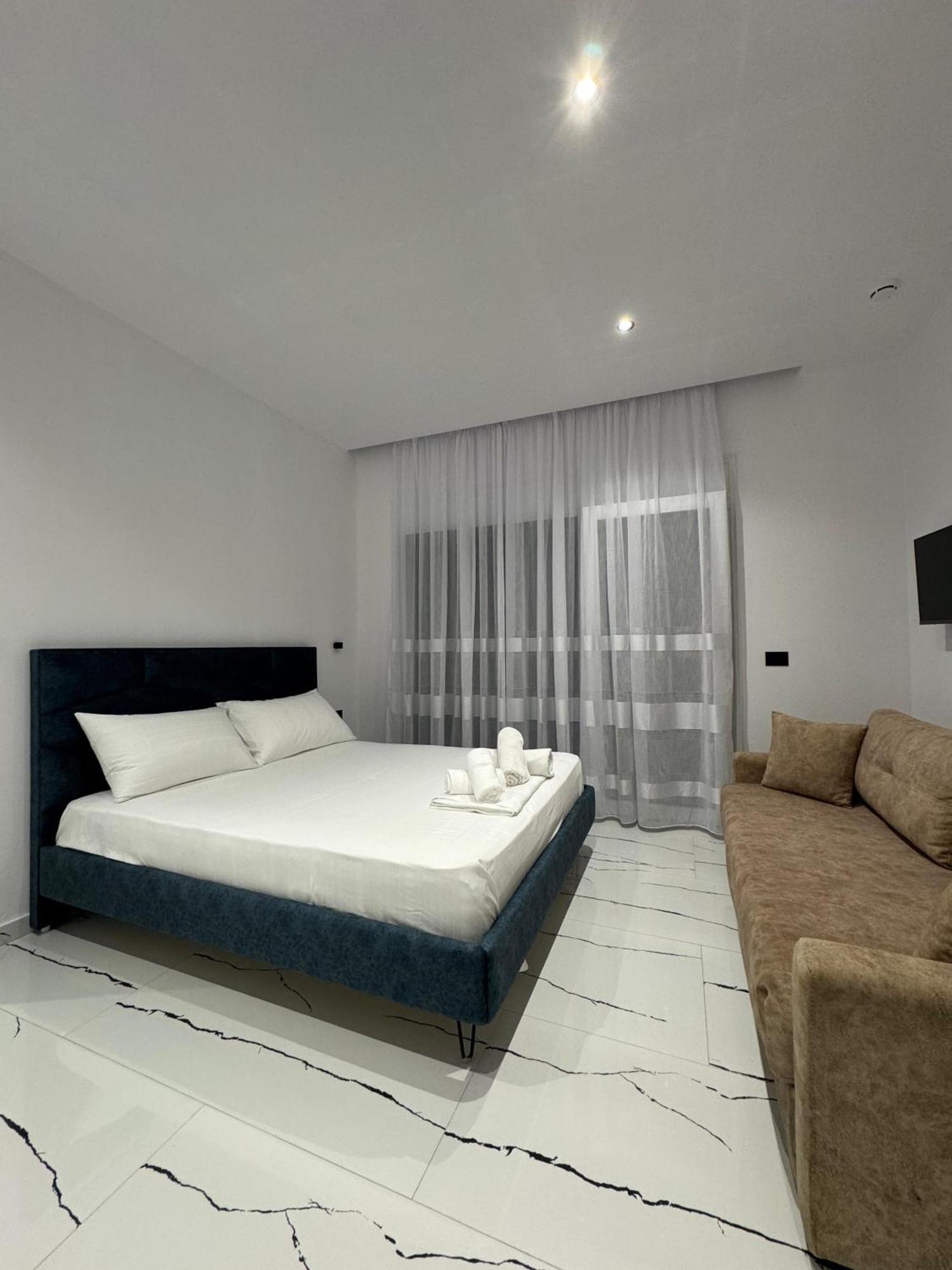 Maison Apartments Vlore Luaran gambar